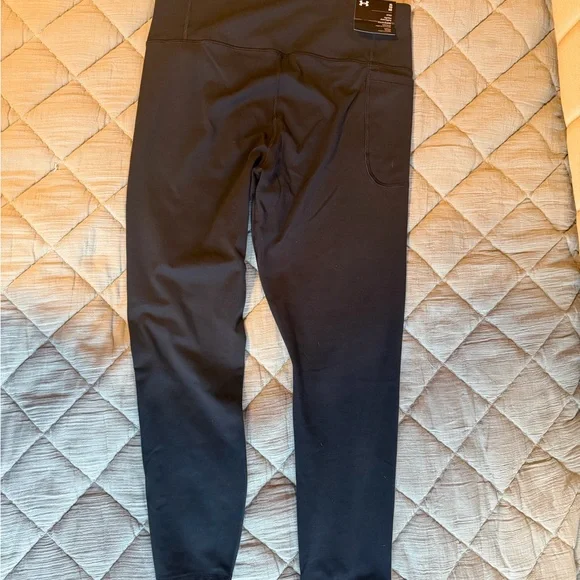 Under Armour Women's  Black Leggings - Picture 2 of 5